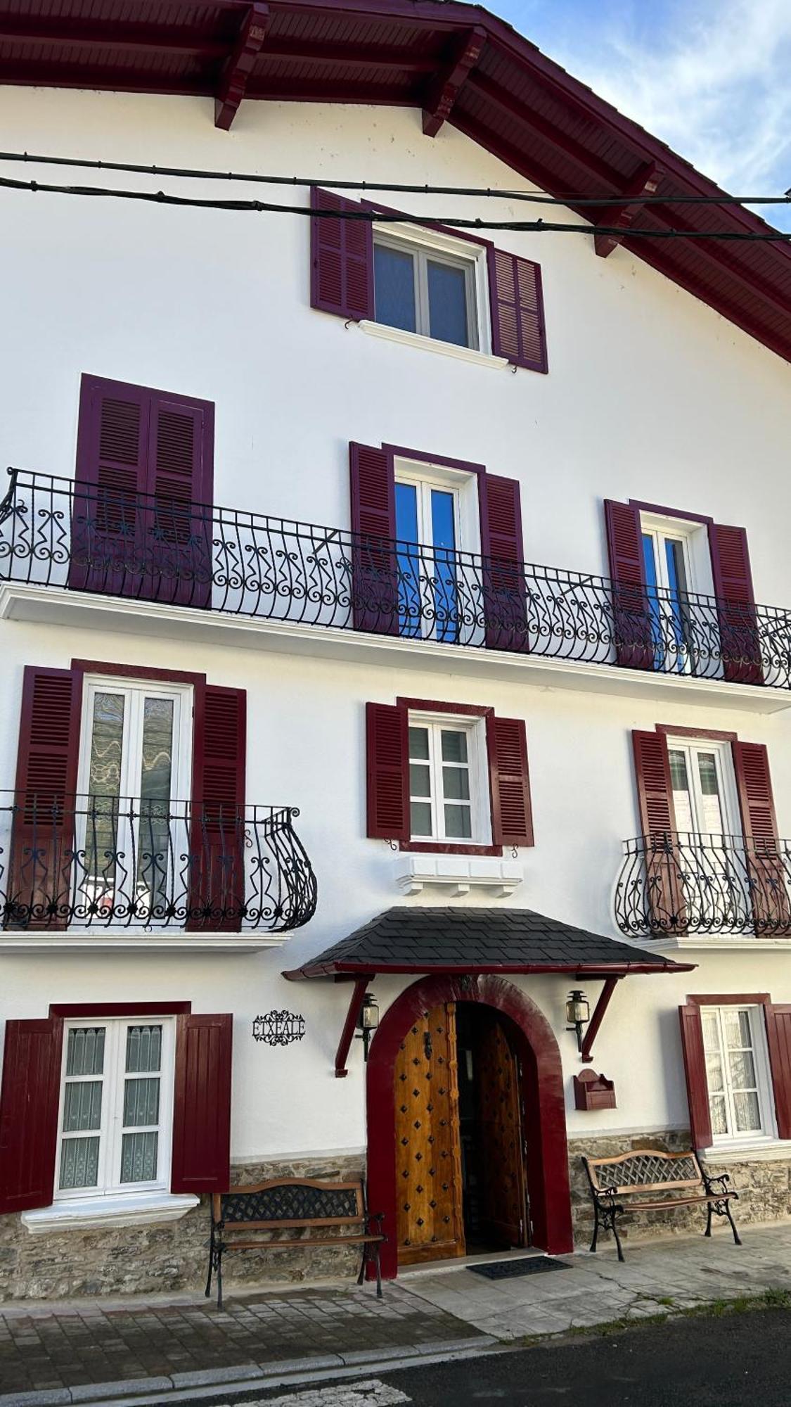 Hotel Etxeale Valcarlos Exterior foto